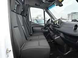 Mercedes-Benz Sprinter 317 CDI Kühlkasten L2H2 Navi Kamera