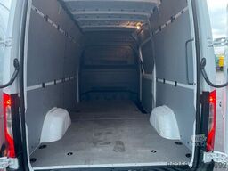 MERCEDES-BENZ Sprinter 316 CDI KA L2H2 Klima MBUX Kamera AHK