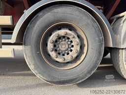 Robuste Kaiser 3-AXLES SAF + KENNIS 16.000-R 3x + STABS STENEN...