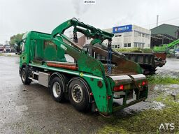 Scania G410 lift dumper with a rotator