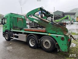 Scania G410 lift dumper with a rotator