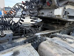 Mercedes-Benz AROCS 2046 4x4 EURO6 CIĄGNIK SIODŁOWY Z HYDRAUL...