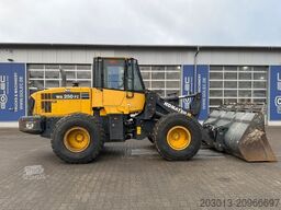 KOMATSU WA 250-6 Radlader 13,9 Ton - 11435 H - 4m³