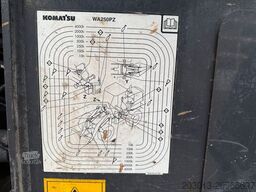 KOMATSU WA 250-6 Radlader 13,9 Ton - 11435 H - 4m³