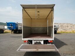 RENAULT D 210 / 4x2 / KONTENER / 7,5M / WINDA DHOLLANDIA