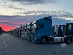 KRONE FIRANKA / 2024 ROK / KOSZ NA PALETY / 2 OSIE POD