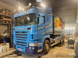 Scania R560 hook loader