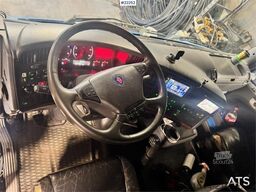 Scania R560 hook loader