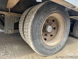 Vang SHSL 1111 Machine semi with hooklift and turntable