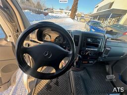 Mercedes-Benz Sprinter 515 minibus – 17 seats