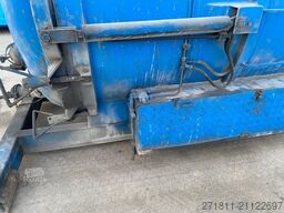  CISTERNA SCARRABILE USATA IN FERRO