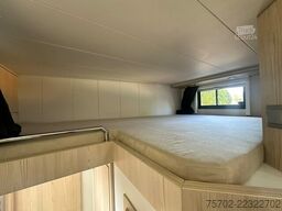 Volvo FM 330 5 Pferde Wohnung Popout