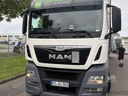 Standardni vlačilec MAN TGX 18.440