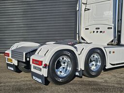 Scania T660 V8 6x4 TORPEDO / HAUBER / SHOW TRUCK