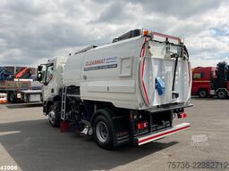 DAF FA LF 230 Johnston VT 650