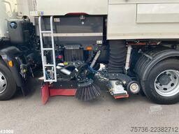 DAF FA LF 230 Johnston VT 650
