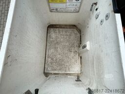 MERCEDES-BENZ Sprinter II 516CDI mit Versalift Bühne VT-140-F