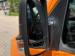 MERCEDES-BENZ Sprinter II 516CDI mit Versalift Bühne VT-140-F