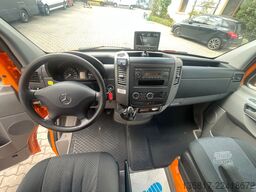 MERCEDES-BENZ Sprinter II 516CDI mit Versalift Bühne VT-140-F