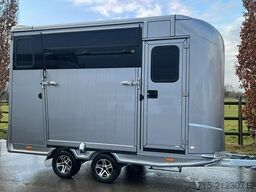 Steinsberger ANKA 2 Pferde mit Hengstausstattung