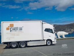 Volvo FH16 16 pallet 6x4 box truck with Onspot tool boxe