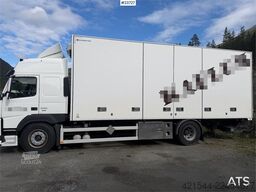 Volvo FM330 4x2 box truck with full side opening and Zep