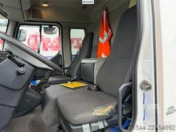 Volvo FL 4x2 box truck with a 1500 kg lift and remote co
