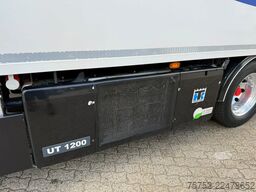 Scania 590S V8 NGS 6X2 Frigo Combi, 2x Thermo King UT1...