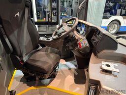 MAN Lions City 32+69 3x Doppeltür  Rollstuhl 12m