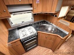 BÜRSTNER Argos 747/2 - Festbett - Sat/TV - Solar - Klima