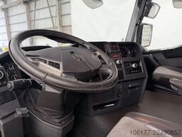 Renault T460