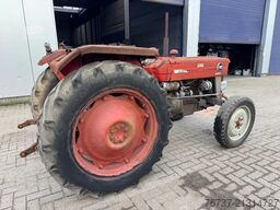 Massey Ferguson 140