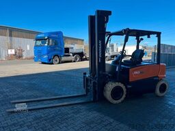 Doosan B50XC-7 / nur 230h! / SS / Zinkenverstellung