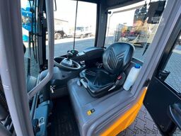 Jungheinrich EFG 215 / Triplex: 4.25m! / SS / nur 995h! Waage