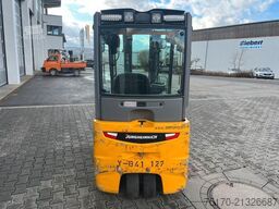 Jungheinrich EFG 218 / Triplex 4.30m / SS / nur 1.738h