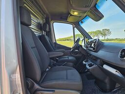 MERCEDES-BENZ SPRINTER 519 L3H2 Dubbellucht LED
