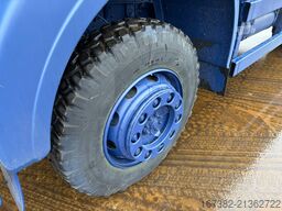 Mercedes-Benz 1017 4X4 ex army blue