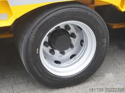 AMC Castera S/R 38T semi-trailer / steering axle