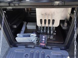 Mercedes-Benz Actros 2540 6×2 / 90 tho. km! / NEW body