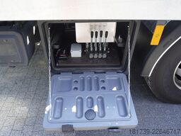 Mercedes-Benz Actros 2540 6×2 / 90 tho. km! / NEW body