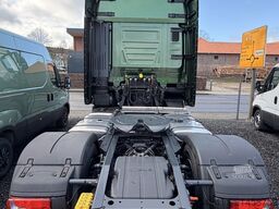 IVECO S-Way AS440S50TP Metallic Grün