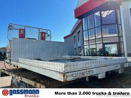 BMI Pritschenaufbau mit Staukästen