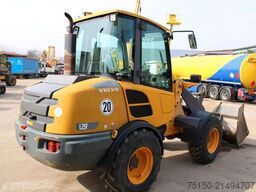 VOLVO L25F-Z - Nr.: 832