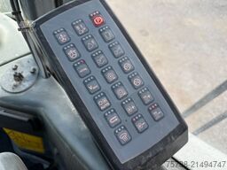 LIEBHERR L580 Radlader