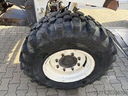 New Holland F106.6A 6x6 12 TON RÓWNIARKA