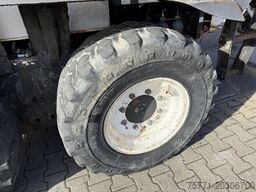 New Holland F106.6A 6x6 12 TON RÓWNIARKA