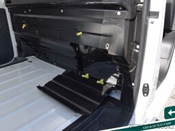 FIAT Scudo Automatik AHK Xenon Navi Standheizung Temp