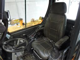 HYUNDAI R55W