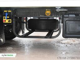 SCHMITZ CARGOBULL SKO FP 60 ThermoKing SLXi 300