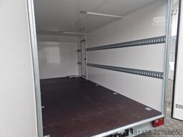 trailershop Innenraum 500x200x210cm Seitentür direkt